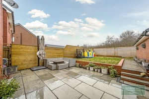 Photo 6- click for photo gallery